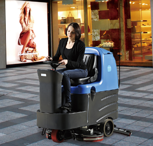 �ݶ��{�ʽϴ��܇R125BT85