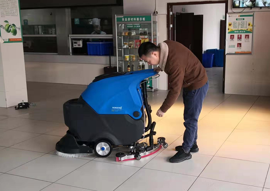 �W(xu��)Уʳ��ϴ�ؙC(j��)